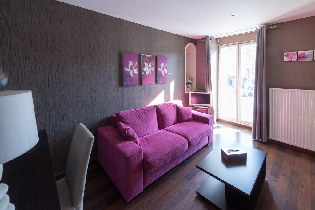 Hôtel Saint-Pierre Pontarlier Quarto foto